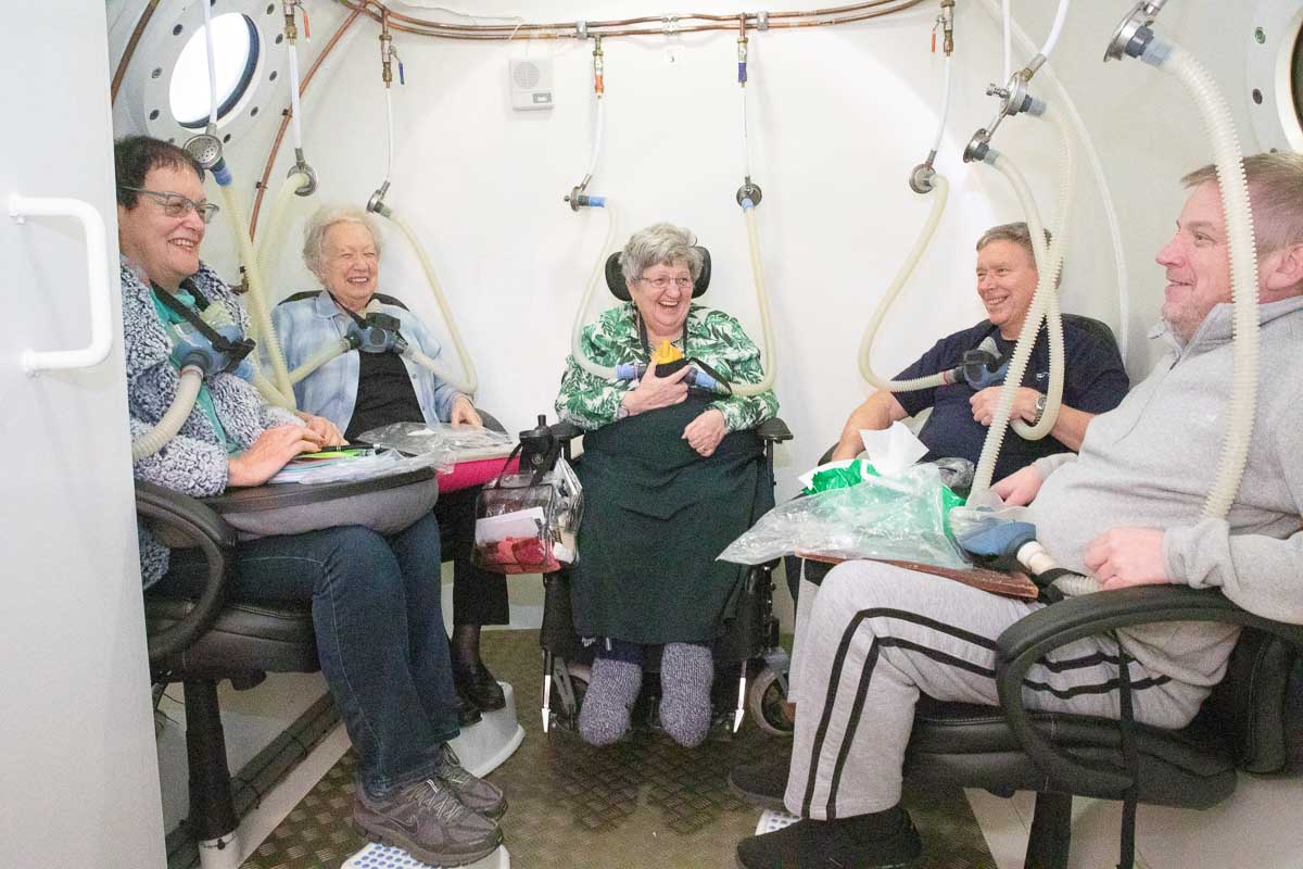 Group in Oxygen Chamber