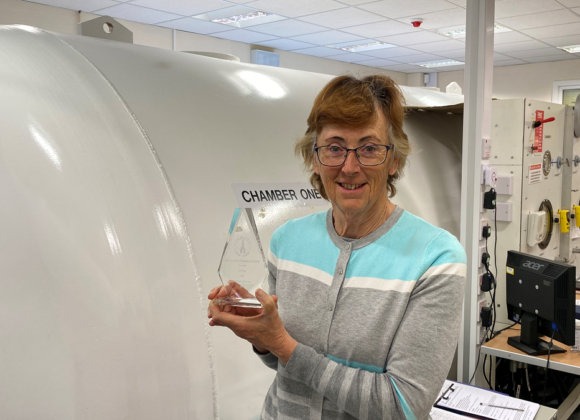 Centre volunteer wins Wendover Volunteer of the Year Centre volunteer wins Wendover Volunteer of the Year